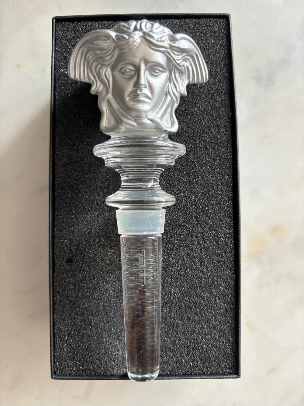 RARE Vintage Versace Rosenthal Medusa  Crystal Wine Bottle Stopper Silver NIB